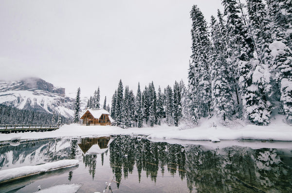 Christmas Gift Ideas: 18 Cozy, Clever Picks for Everyone in Canada